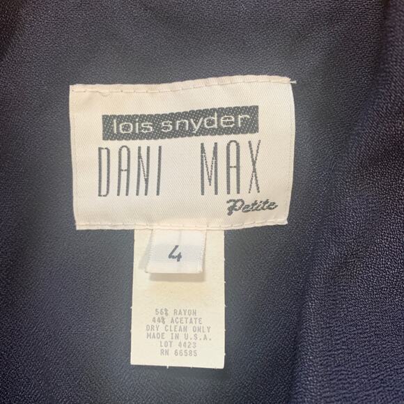 Vintage 90s Petite Navy Blue Blazer Jacket Hourglass Gold Button Asymmetrical 4 - Picture 8 of 10